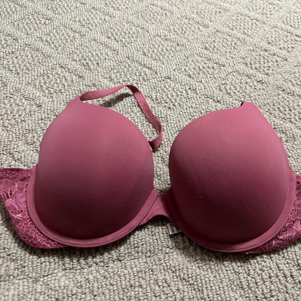 Victoria’s Secret T-Shirt Full Coverage- 36C